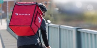 Служба доставки їжі DoorDash, з капіталізацією приблизно у $16 млрд подала заявку на IPO
