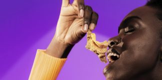 Рибний дзень. Два американці за три місяці зірвали на шкірках лосося $1 млн