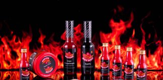 Ukrainian hot chili peppers. Українська компанія виготовляє найгостріші соуси за «живою» технологією