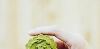 Український родинний стартап виготовляє древні солодощі з горіхами та м’ясом