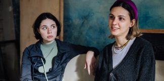 Виробники синабонів із сиром брі відкривають власне кафе. Замовлення зросли в 10 разів