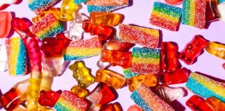 Стартап отримав желатин без корів — допомогли мікроби