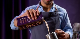 Шведи створили перше у світі молоко з картоплі для ідеального латте