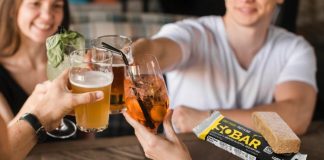 Колишній фармацевт розробив спеціальні «антипохмільні» батончики — допомогли буремні вечірки