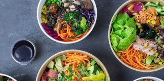 Після вуличної шаурми «король курятини» йде у віртуальні ресторани