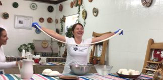 “Згущенка”, сметана та сир із буйволиного молока — українська ферма не встигає за попитом