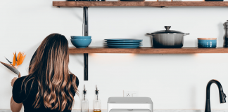 Інноваційний холодильник знищує бактерії, щоб подовжити термін зберігання їжі