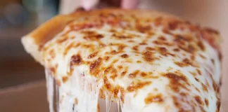 Гігант харчового ринку вироблятиме моцарелу з молока мікробів