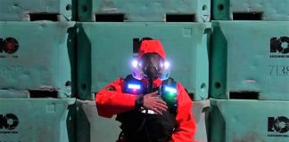 Вчені створили костюм, у якому власник вирощує собі обід теплом свого тіла