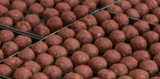 Важливий інгредієнт: Eat me at додала у мітболи український протеїн та готується конкурувати з гігантами