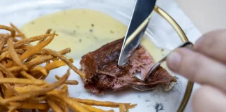 Лабораторне м’ясо продаватимуть у Європі через рік-два — є перша заявка