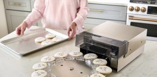 Їстівне чорнило для друку на тістечках визнали кошерним