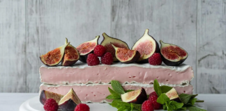 Аромат землі та поту: українці готують унікальний сир у попелі