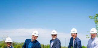 Молоко, м’ясо, яйця та морепродукти з пробірки: в США будують конвеєр для їжі майбутнього