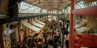 У старому трамвайному депо Львова відкрили food market